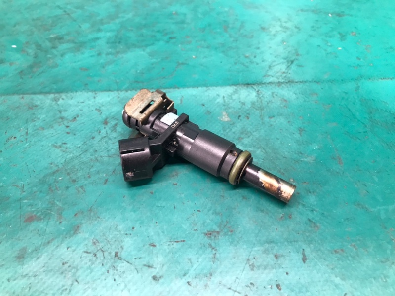 Запчасть форсунка топливная VOLKSWAGEN JETTA USA 10-17 2011 Седан CBTA 2.5L 07K 906 031 C Б/У Форсунка топливная VOLKSWAGEN JETTA USA 10-17 2011 Седан CBTA 2.5L 07K 906 031 C Б/У