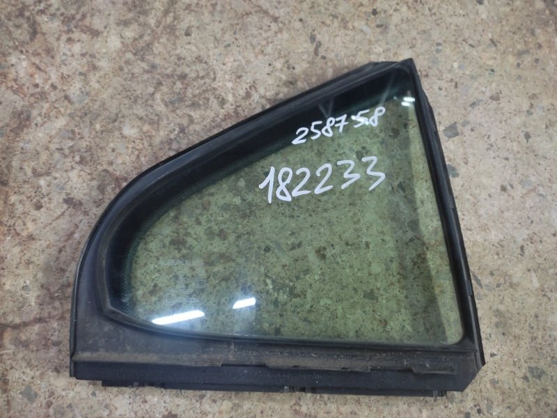 Стекло двери глухое заднее правое LEXUS ES350 06-12 68123-33070 Б/У