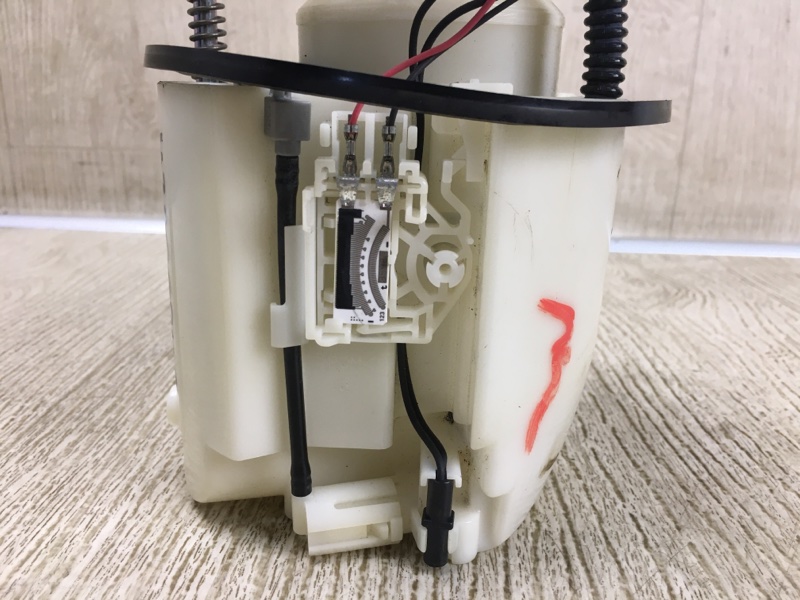 Топливный насос LANCER X 10 07-15 2.4 4B12