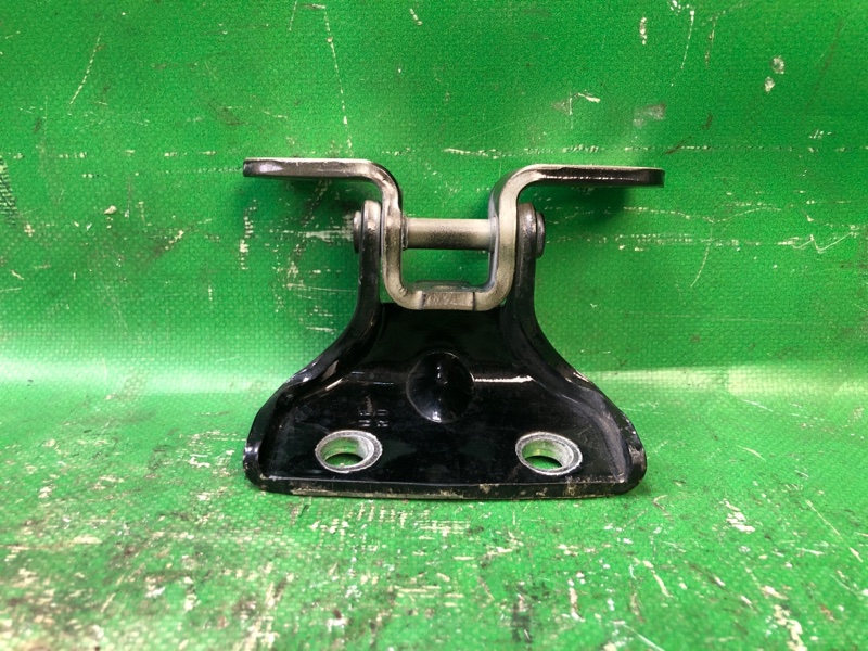 Запчасть петля двери верхняя задняя левая KIA SOUL PS 13-19 2016 2.0 G4NC 794103K000 Б/У Петля двери верхняя задняя левая KIA SOUL PS 13-19 2016 2.0 G4NC 794103K000 Б/У