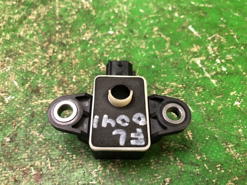 Датчик удара KIA SOUL PS 13-19 2.0 G4NC
