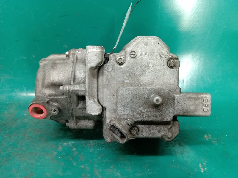 Компрессор кондиционера PRIUS - 30 09-17 ZVW30L