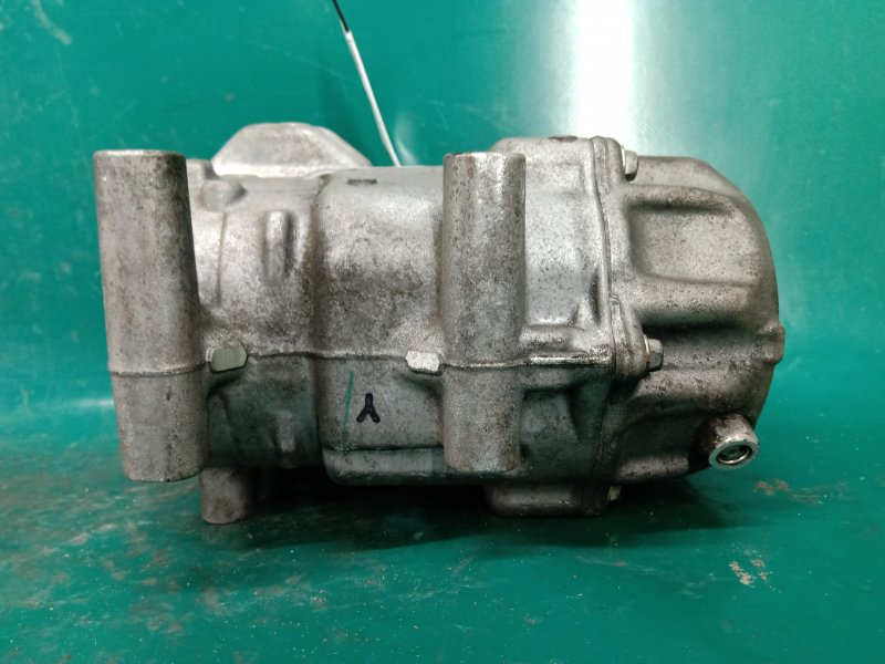 Компрессор кондиционера PRIUS - 30 09-17 ZVW30L