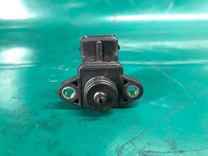 Датчик абсолютного давления (MAP sensor) MITSUBISHI ENDEAVOR 03-11 2003 Внедорожник 3.8 MD310129 Б/У