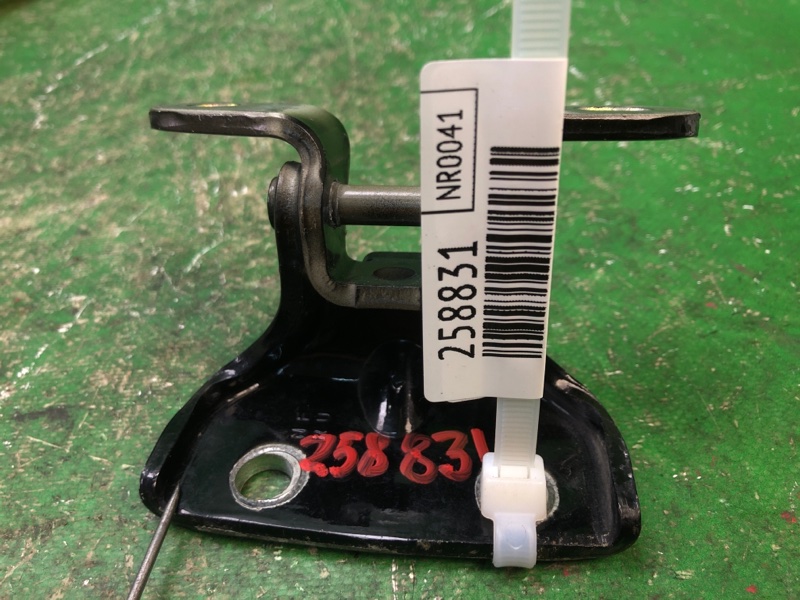 Петля двери верхняя задняя левая SOUL PS 13-19 2016 2.0 G4NC Петля двери верхняя задняя левая SOUL PS 13-19 2016 2.0 G4NC