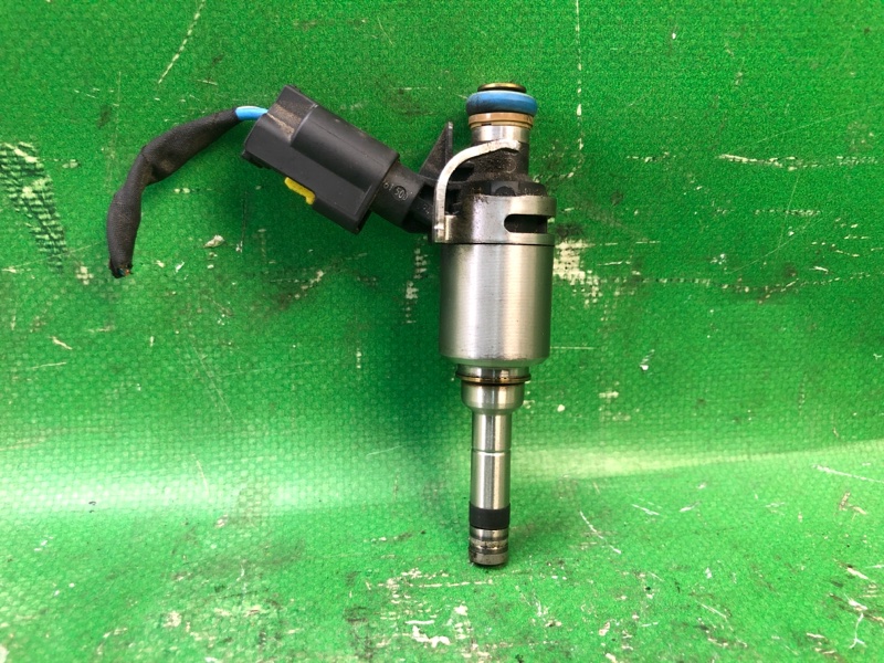 Форсунка топливная KIA SOUL PS 13-19 2016 2.0 G4NC 353102E500 Б/У