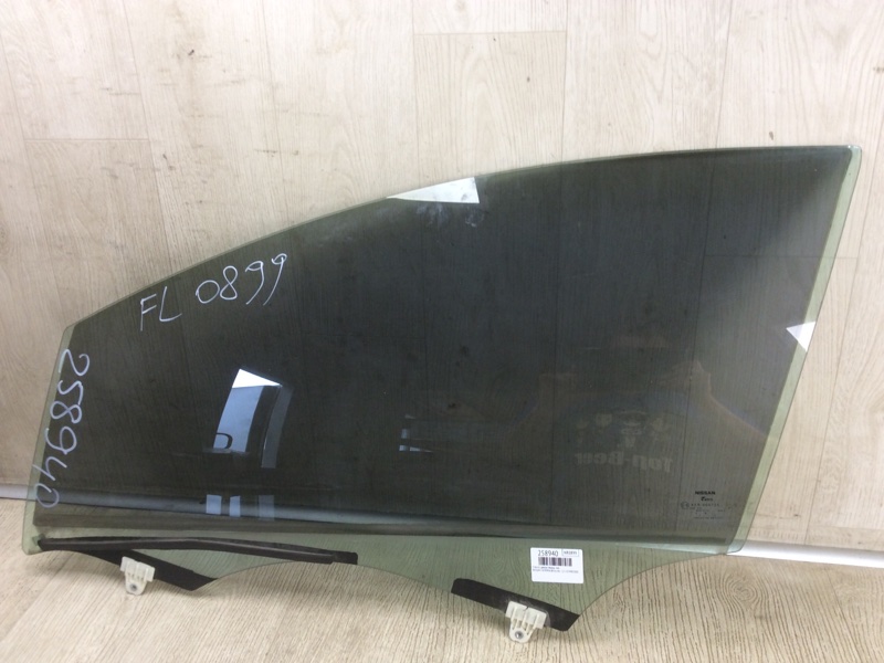 Запчасть стекло двери переднее левое NISSAN SENTRA (B16) 06–12 2012 2.0 MR20DE 80301ZE80A Б/У Стекло двери переднее левое NISSAN SENTRA (B16) 06–12 2012 2.0 MR20DE 80301ZE80A Б/У