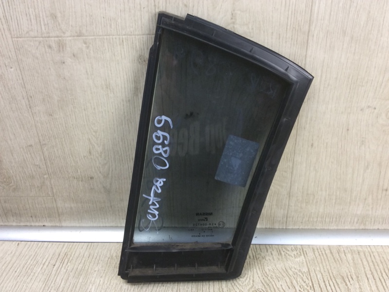 Стекло двери глухое правое NISSAN SENTRA (B16) 06–12 2.0 MR20DE