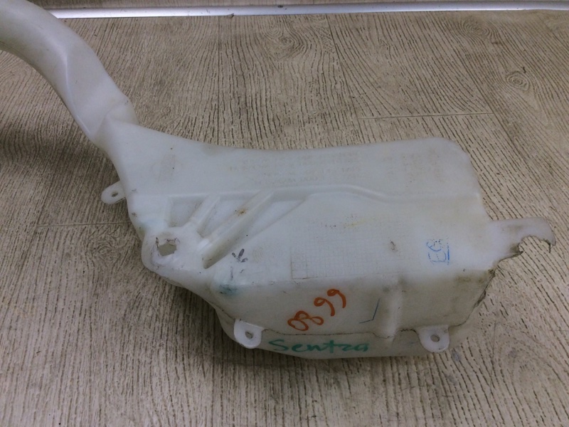 Бачок омывателя NISSAN SENTRA (B16) 06–12 2.0 MR20DE