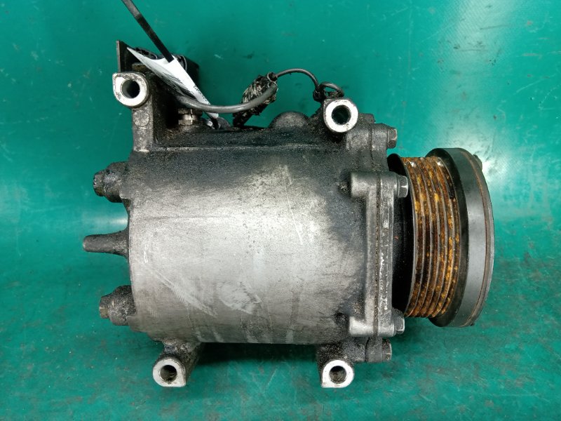 Компрессор кондиционера MITSUBISHI ENDEAVOR 03-11 Внедорожник 3.8