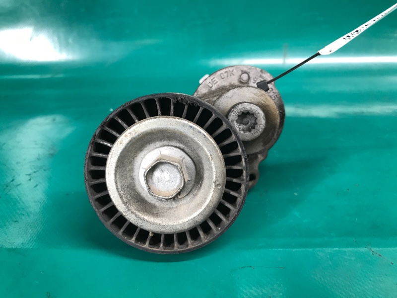 Натяжитель ремня генератора VOLKSWAGEN PASSAT B7 11-15 2012 Седан CBTA 2.5L 07K 903 315 S Б/У