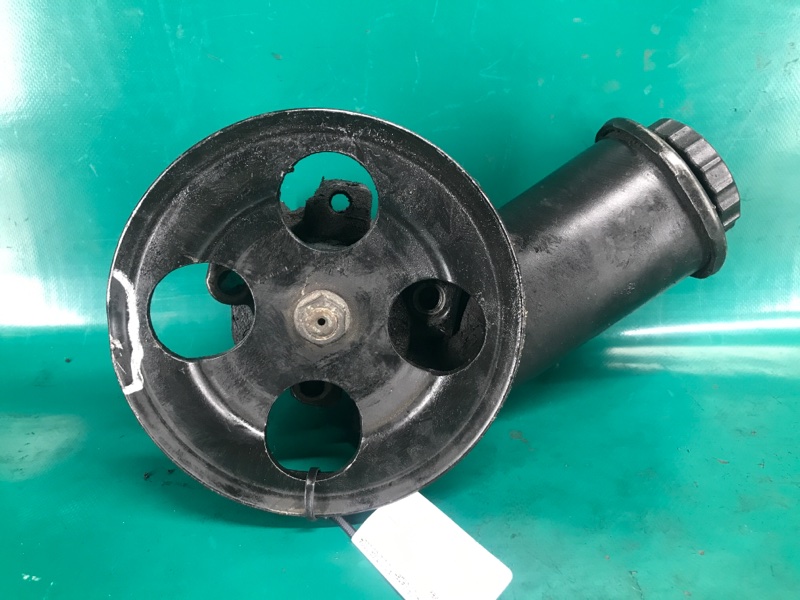 Насос ГУР LEXUS IS300 99-05 2004 Седан 3.0 2JZ-GE 44320-53030 Б/У