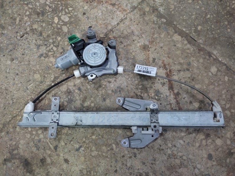 Стеклоподъемник задний левый INFINITI G25/G35/G37/Q40 06-14 2007 Седан 3.5 VQ35HR 82721-JK000 Б/У