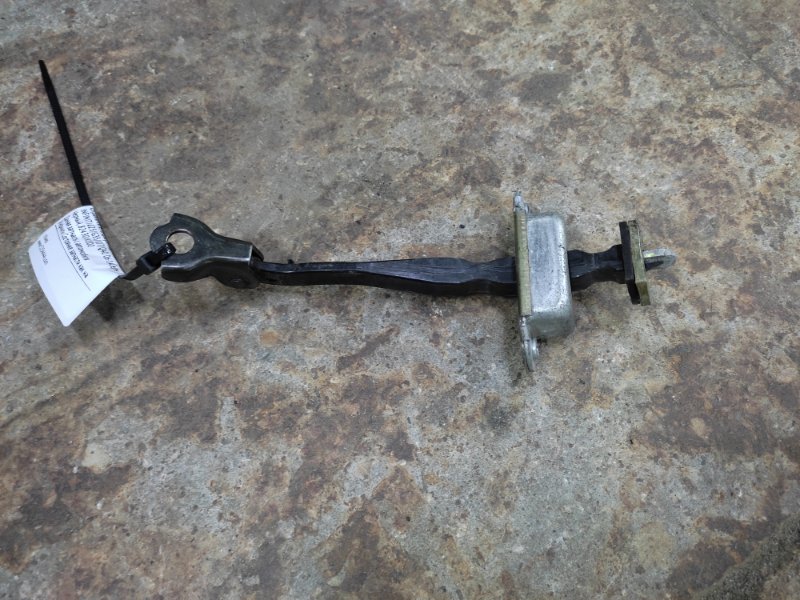 Ограничитель двери задний левый INFINITI G25/G35/G37/Q40 06-14 2007 Седан 3.5 VQ35HR 82430-JK000 Б/У