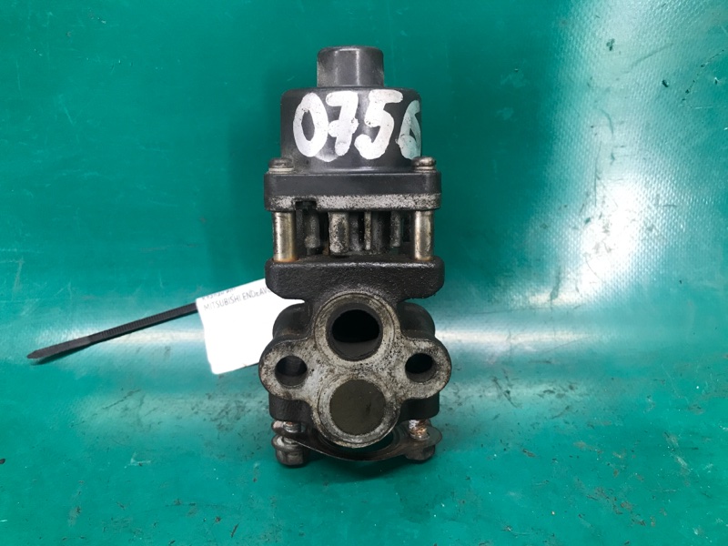 Клапан EGR MITSUBISHI ENDEAVOR 03-11 2003 Внедорожник 3.8 MR578929 Б/У