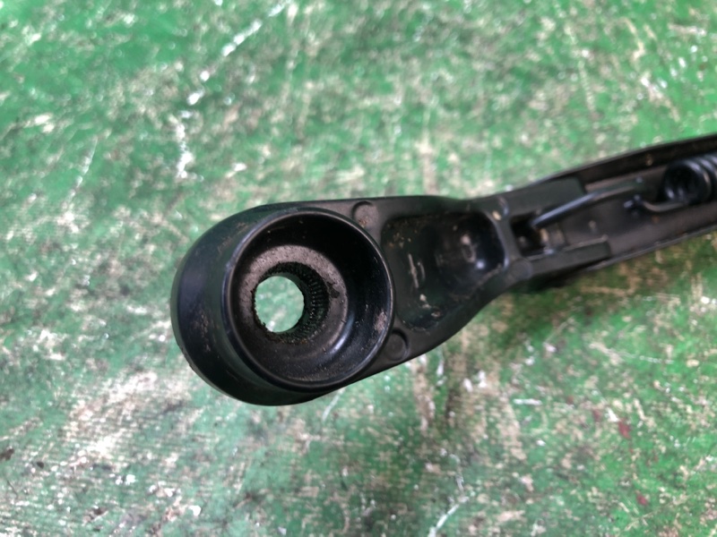 Поводок стеклоочистителя передний передний правый COMPASS 06-16 2014 MK49 2.4 ED3 Поводок стеклоочистителя передний передний правый COMPASS 06-16 2014 MK49 2.4 ED3