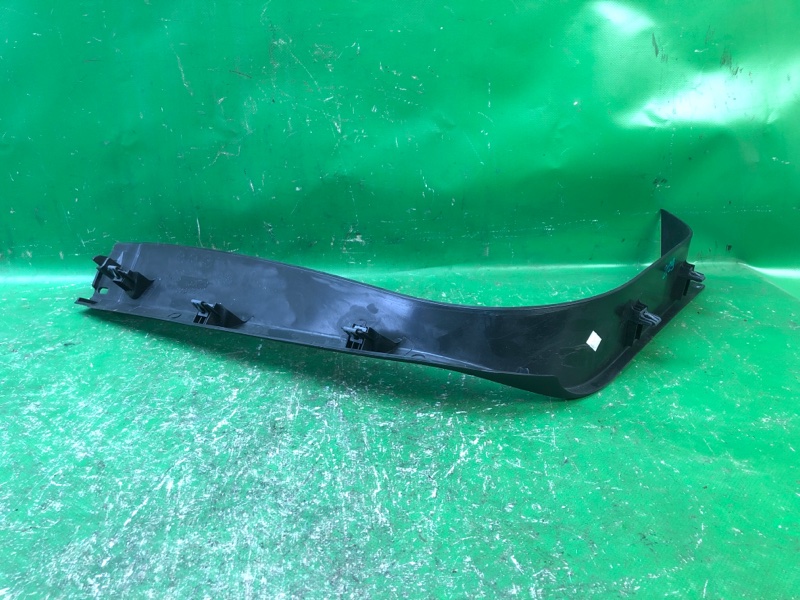 Обшивка крышки багажника задняя левая JEEP COMPASS 06-16 MK49 2.4 ED3 Обшивка крышки багажника задняя левая JEEP COMPASS 06-16 MK49 2.4 ED3