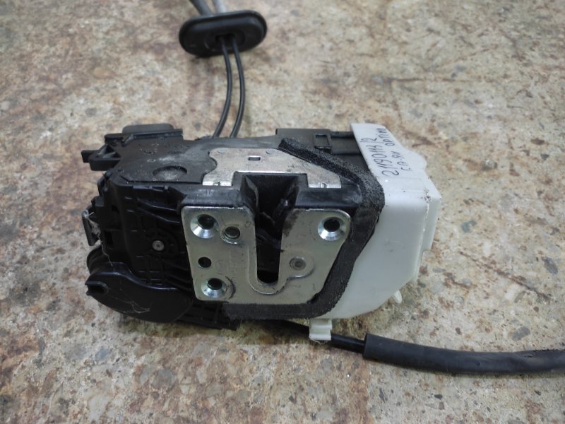 Замок двери передний правый OPTIMA TF 11-16 2015 Седан 2.4 Замок двери передний правый OPTIMA TF 11-16 2015 Седан 2.4