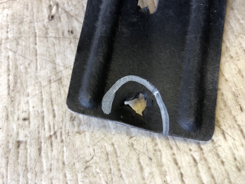 Подкрылок задний правый CHEROKEE 14- 2017 Внедорожник 2.4 Подкрылок задний правый CHEROKEE 14- 2017 Внедорожник 2.4