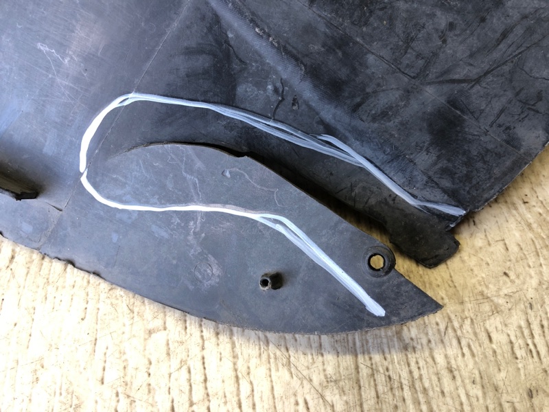 Подкрылок передний правый PASSAT CC 12-18