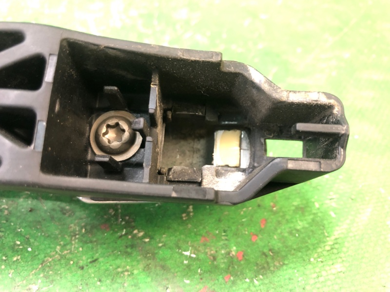 Ручка двери наружная задняя правая ES300 ES330 01-06 2002 MCV30 3.0 1MZFE Ручка двери наружная задняя правая ES300 ES330 01-06 2002 MCV30 3.0 1MZFE