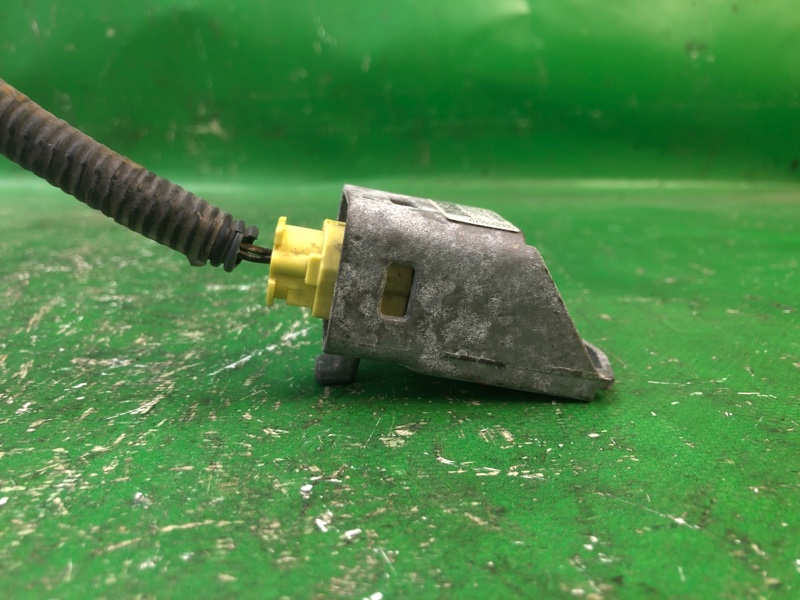 Датчик удара LEXUS ES300 ES330 01-06 MCV30 3.0 1MZFE