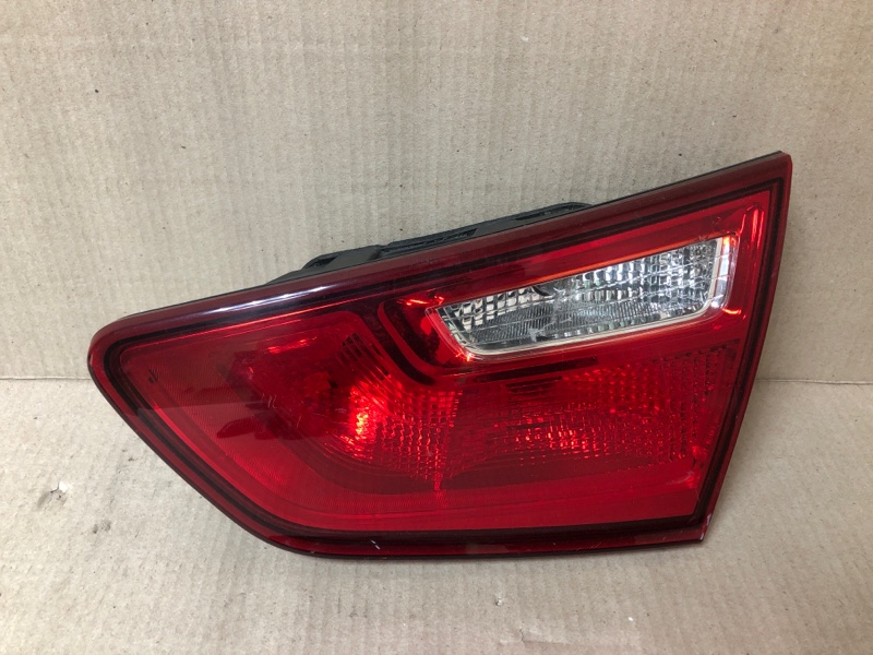 Фонарь внутренний задний правый KIA OPTIMA TF 11-16 TF 92404-4C500 Б/У