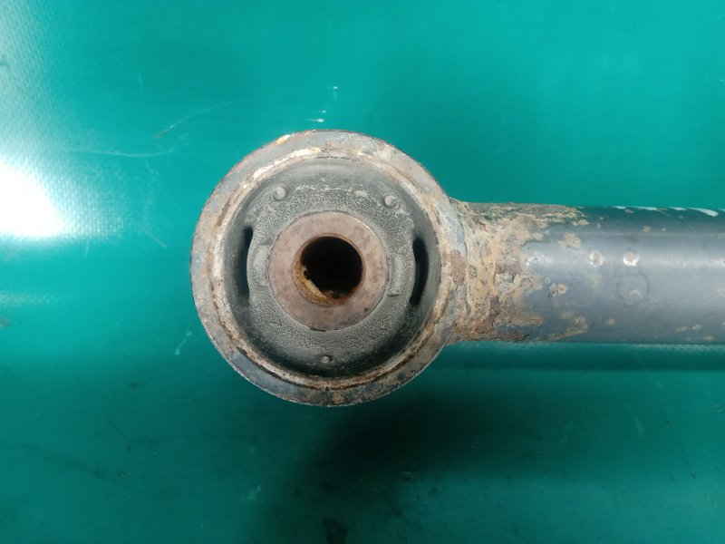 Рычаг задней подвески продольный левый LAND CRUISER PRADO 150 09-17 2010 Внедорожник 3.0 1KDFTV