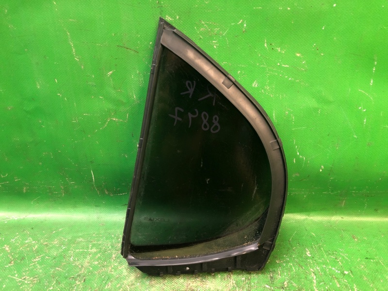 Стекло двери глухое заднее правое LEXUS ES300 ES330 01-06 MCV30 3.0 1MZFE