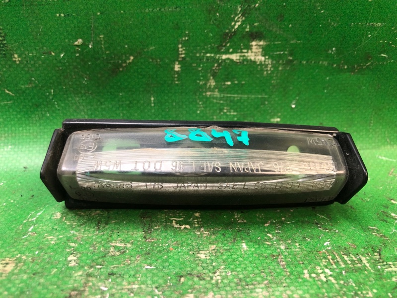 Подсветка номера LEXUS ES300 ES330 01-06 2002 MCV30 3.0 1MZFE 81271-30290 Б/У