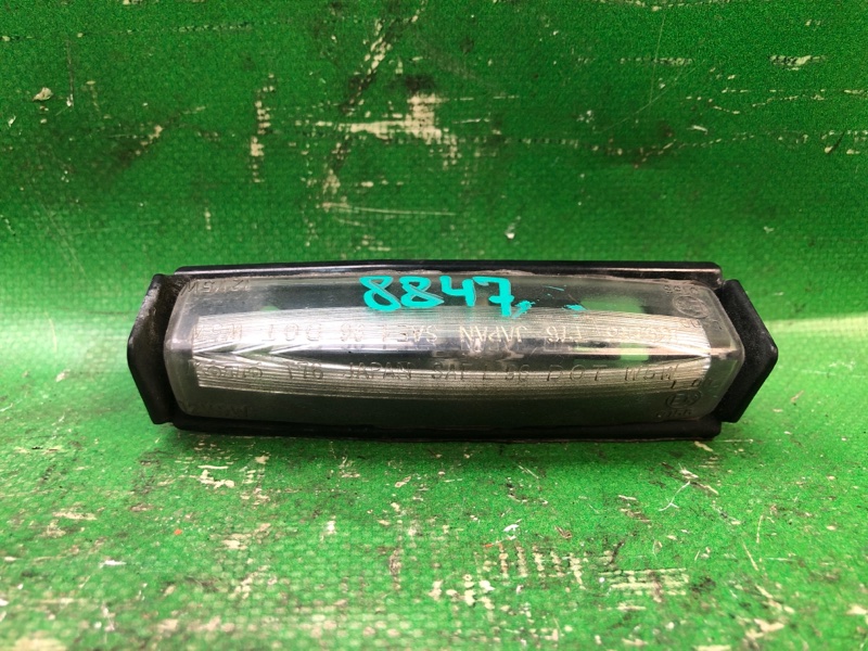 Подсветка номера LEXUS ES300 ES330 01-06 2002 MCV30 3.0 1MZFE 81271-30290 Б/У