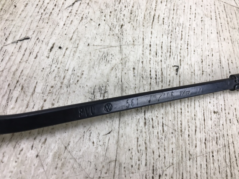 Поводок стеклоочистителя передний правый VOLKSWAGEN PASSAT B7 11-15 A32 1.8 CPRA Поводок стеклоочистителя передний правый VOLKSWAGEN PASSAT B7 11-15 A32 1.8 CPRA