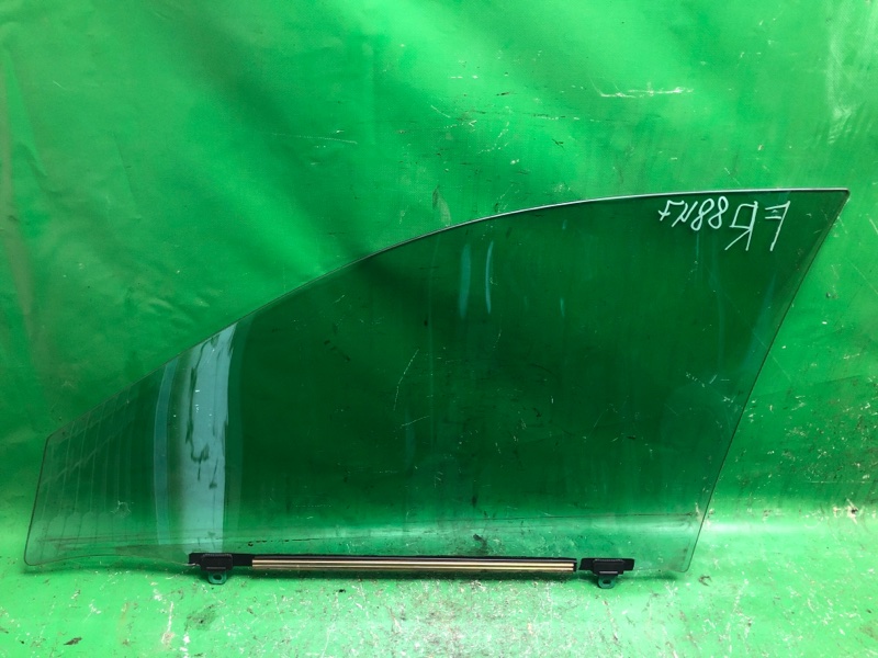 Стекло двери переднее правое LEXUS ES300 ES330 01-06 MCV30 3.0 1MZFE