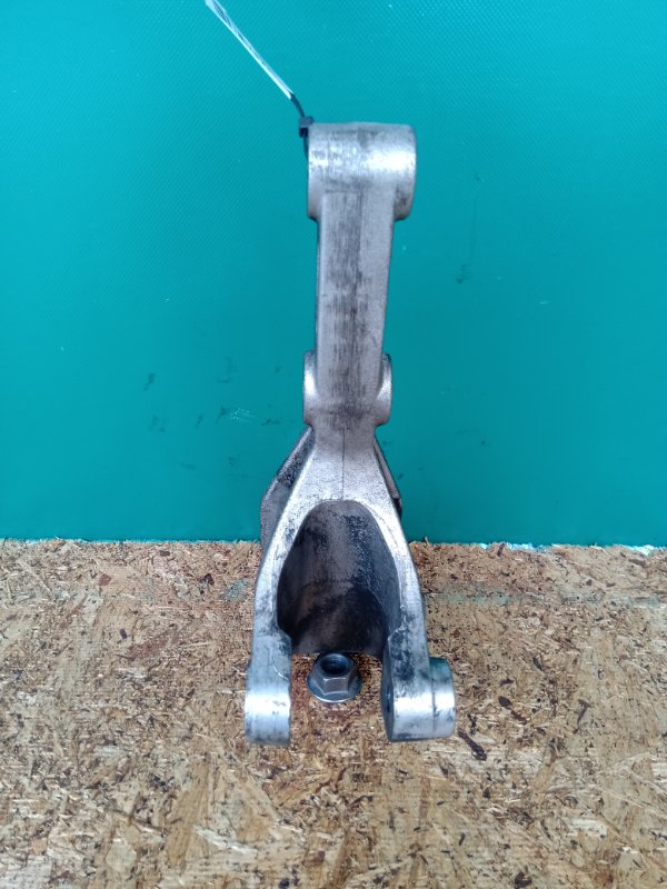 Кронштейн двигателя задний ACCORD CG 97-02 2002 Седан 2.3 F23A5 Кронштейн двигателя задний ACCORD CG 97-02 2002 Седан 2.3 F23A5