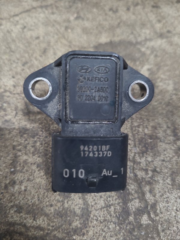 Датчик абсолютного давления (MAP sensor) HYUNDAI KONA OS 17-23 1.6L T-GDI 39300-2A600 Б/У