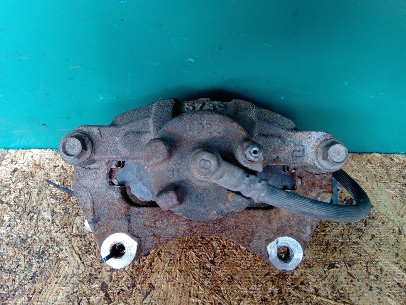 Суппорт тормозной передний правый PATRIOT 10-17 2011 Внедорожник 2.4 ED3 Суппорт тормозной передний правый PATRIOT 10-17 2011 Внедорожник 2.4 ED3