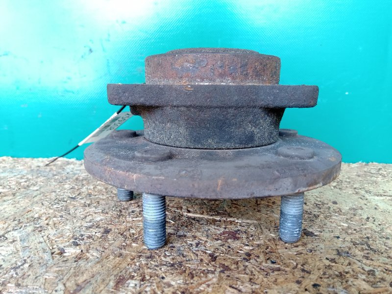 Ступица передняя правая JOURNEY 08-20 Внедорожник 3.6