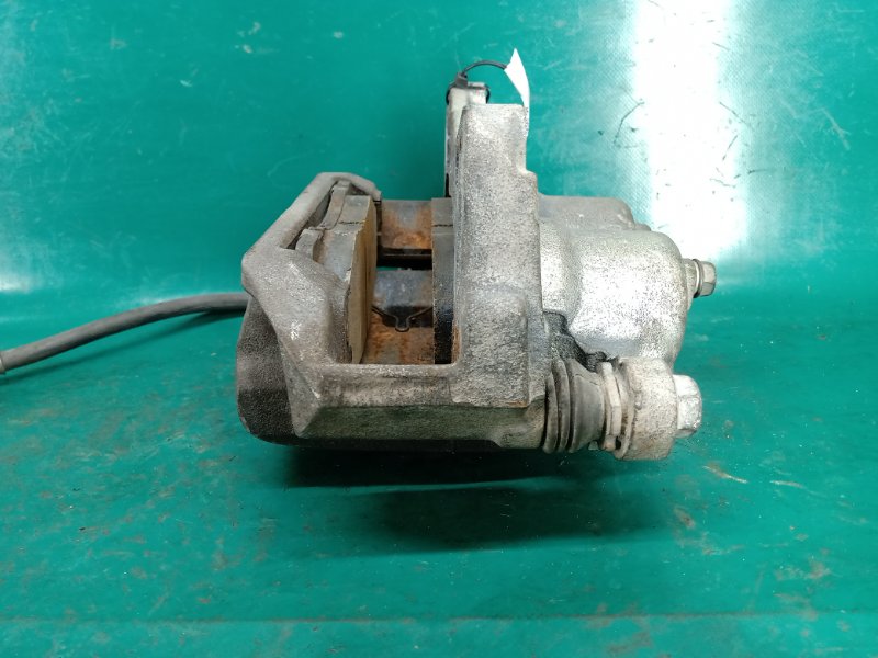 Суппорт тормозной передний левый TLX 14-17 2016 Седан 2.4L 4