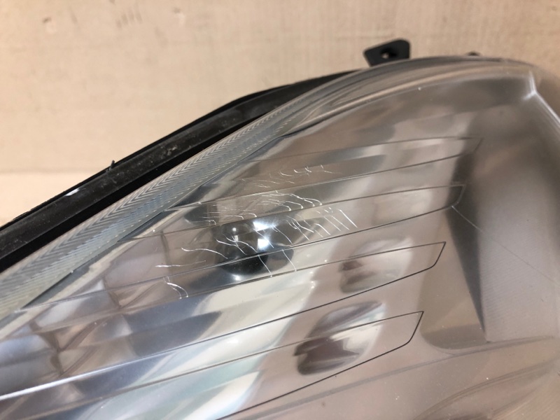 Фара правая PRIUS - 30 09-17 Фара правая PRIUS - 30 09-17