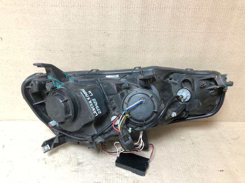 Фара левая LANCER X 10 07-15 2010 Седан 2.0 4B11