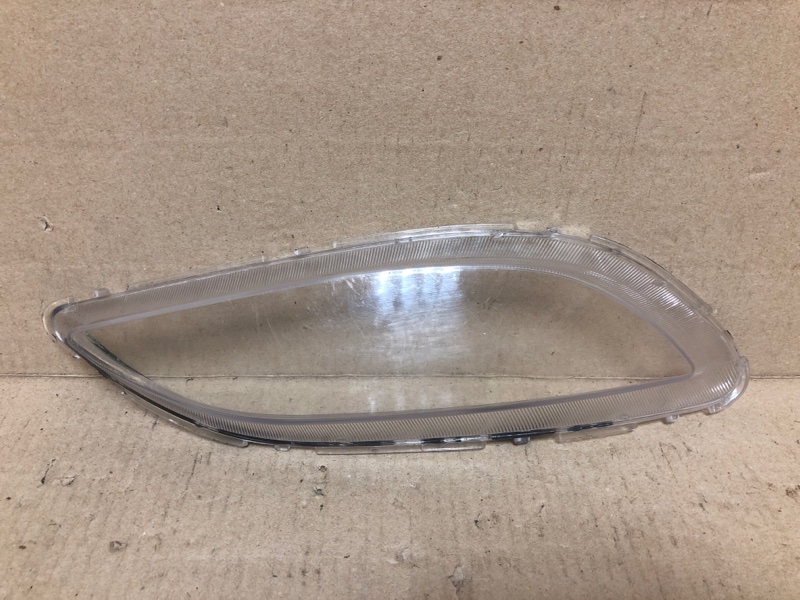 Запчасть противотуманная фара левая HYUNDAI SONATA YF 10-14 Б/У Противотуманная фара левая HYUNDAI SONATA YF 10-14 Б/У