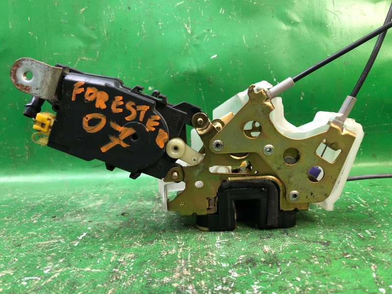 Замок двери передний правый FORESTER SG 02-07 2003 Внедорожник 2.5 EJ251 Замок двери передний правый FORESTER SG 02-07 2003 Внедорожник 2.5 EJ251