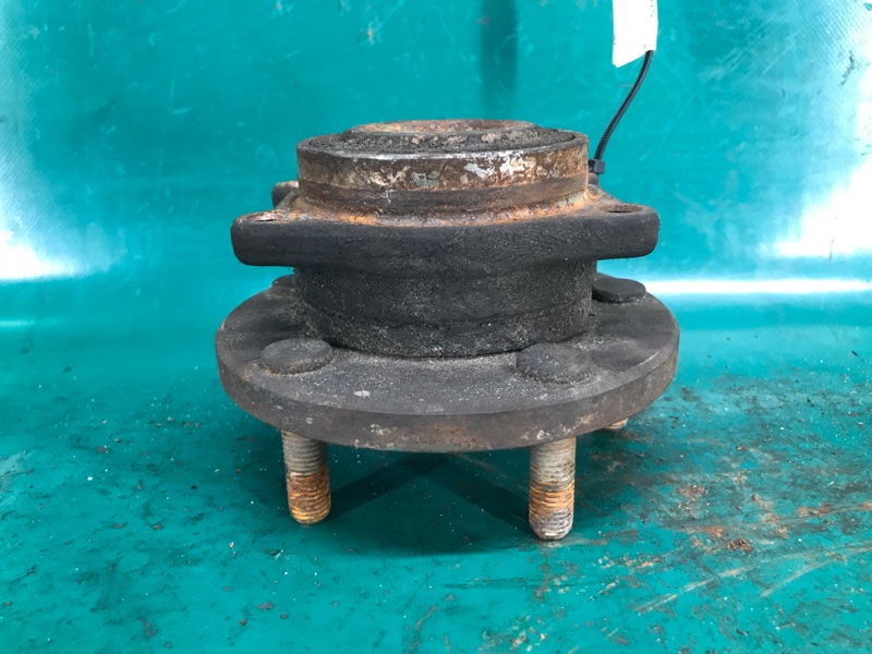 Ступица передняя AVENGER 07-14 2011 JS 3.6 ERB