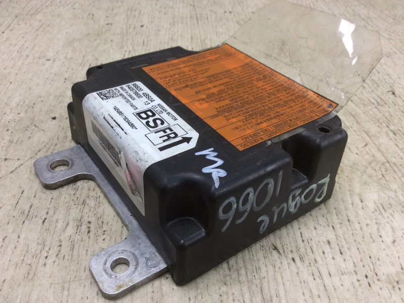 Блок управления AIRBAG NISSAN X-TRAIL/ROGUE T32 13-20 2017 T32 2.5 QR25DE 98820-4BS9A Б/У