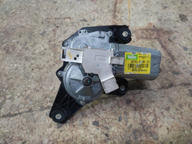 Моторчик стеклоочистителя задний NISSAN TIIDA/VERSA C11 04-11 Хетчбек 1.8