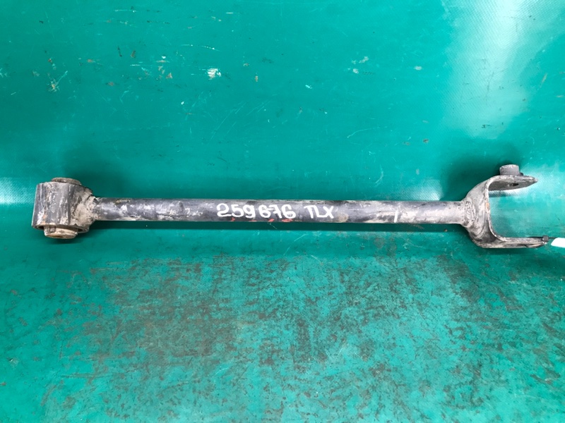 Рычаг задней подвески поперечный нижний ACURA TLX 14-17 2016 Седан 2.4L 4 52350-TZ3-A00 Б/У