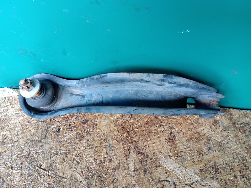 Рычаг задней подвески поперечный верхний правый RDX 06-12 2007 Внедорожник 2.3