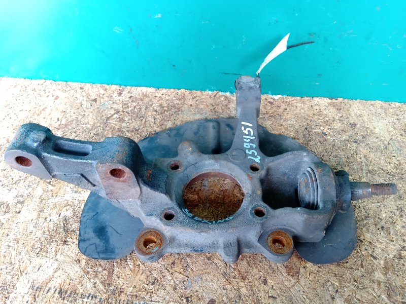 Кулак поворотный правый AVENGER 07-14 2011 Седан 3.6