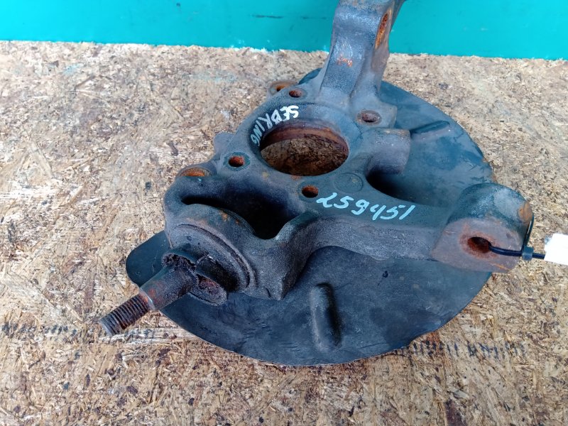 Кулак поворотный правый AVENGER 07-14 2011 Седан 3.6