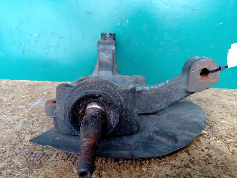 Кулак поворотный правый AVENGER 07-14 2011 Седан 3.6